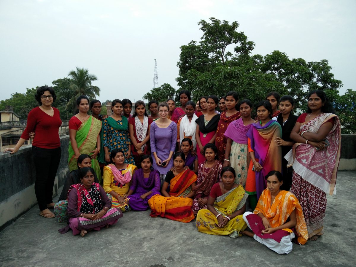 Schulklasse Schneiderschule in Indien