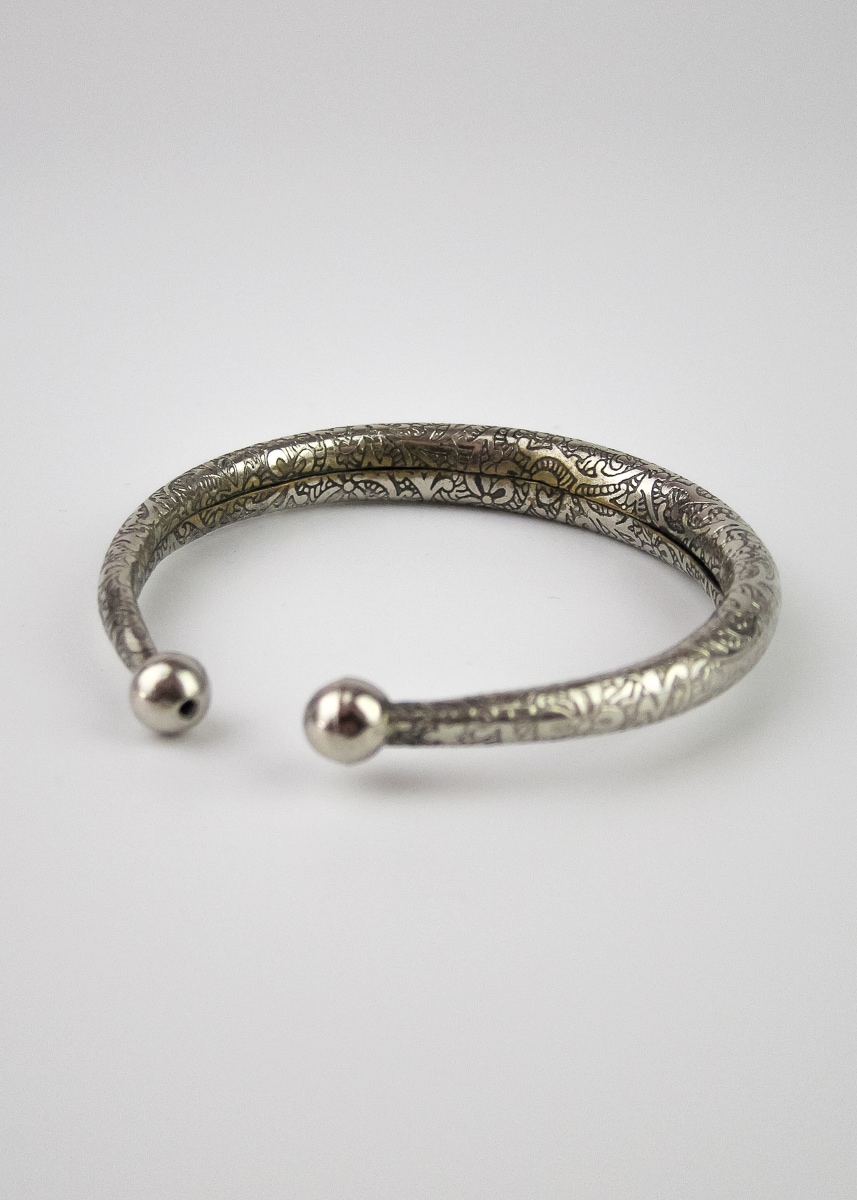 Fairtrade Armband Indien Bangel Silberfarbend