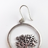 Runder Ohrring, silberfarben mit Baum, fairtrade